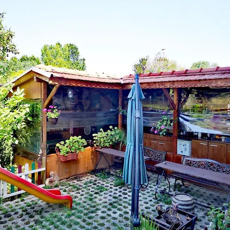 Respekt Guest House-2
