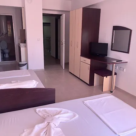 Guest House Kolev 2 - Free Parking And Wi Fi-3